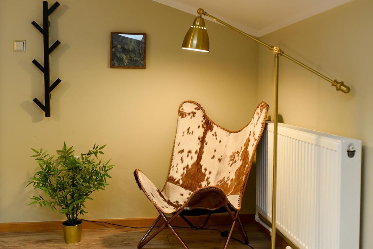 Plants Attic Studio - Best Location - Old Town Бухарест Экстерьер фото